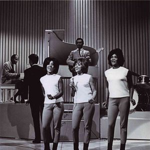 Foto A um Passo do Estrelato