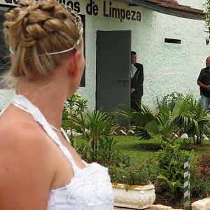 Foto Cativas - Presas pelo Coração