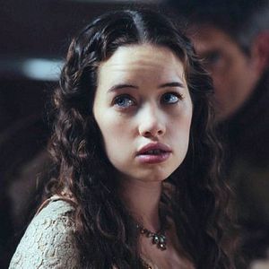 Foto Adelaide Kane