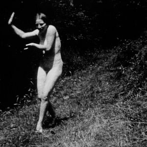 Foto Ultravioleta e as Gangues Cuspidoras de Sangue