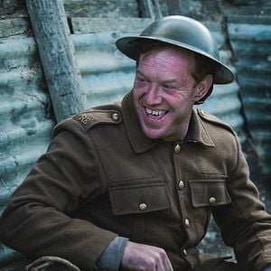 Foto Guerra Sob a Terra