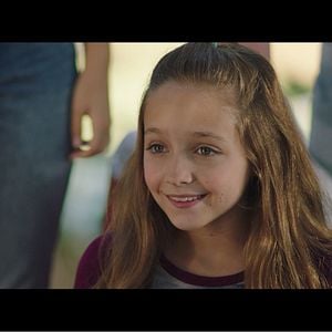 Foto A Menina Que Acredita em Milagres