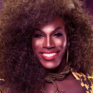 Foto Leyllah Diva Black