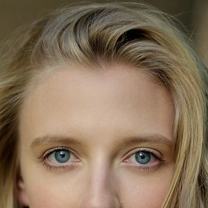 Foto Poppy Lee Friar