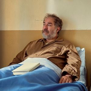 Foto Tudo Pede Salvação