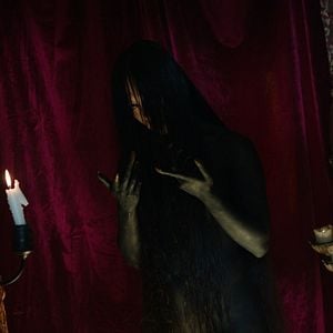 Foto Duas Bruxas: A Herança Diabólica