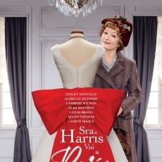 Foto Sra. Harris vai a Paris