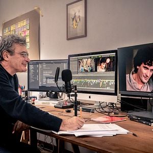 Foto Laggiù qualcuno mi ama