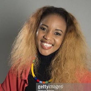 Foto Lunathi Mampofu