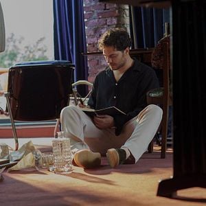 Foto O Famoso Alfaiate