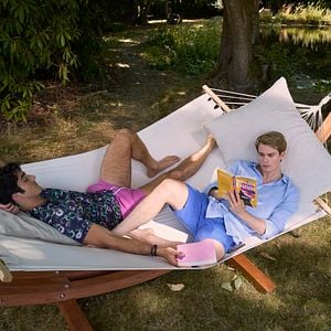 Foto Vermelho, Branco e Sangue Azul