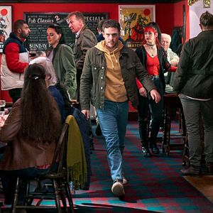 Foto Iain De Caestecker