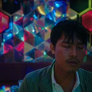 Foto Dentro do Casulo Amarelo