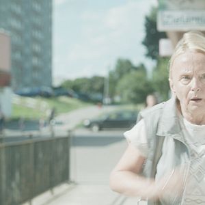 Foto Kobieta na dachu