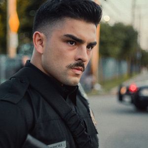 Foto Farejando Vingança