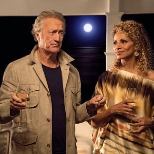 Foto Todos Menos Você