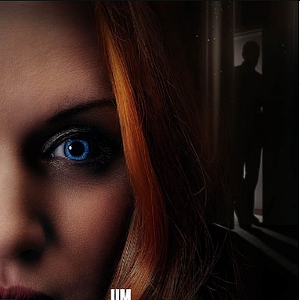 Foto Um Estranho em Nossa Cama