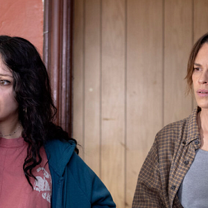 Foto Por Trás da Verdade