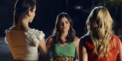 Pôster de The Kahn Game