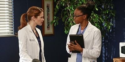 Pôster de She's Killing Me