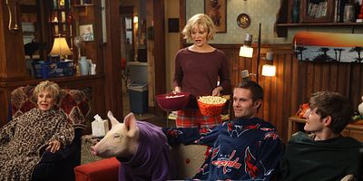 Pôster de Hogging All The Glory