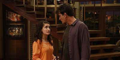 Pôster de Charlie Outs a Patient