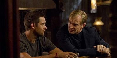 Pôster de Behold a Pale Rider