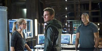 Pôster de Three Ghosts