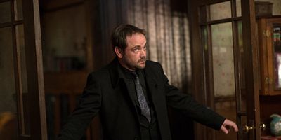 Pôster de First Born