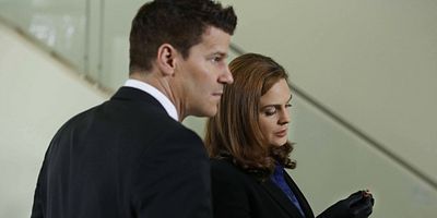 Pôster de Heiress in the Hill