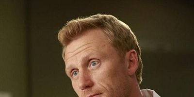 Pôster de Throwing it All Away