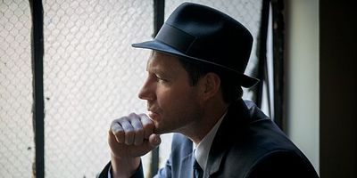 Pôster de A Fine Line