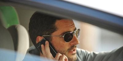 Pôster de Don't Ask Me Why