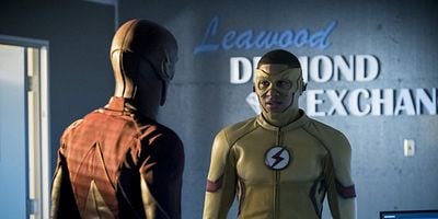 Pôster de Problemas Emprestados do Futuro