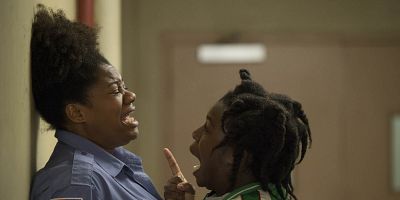 Pôster de Breaking the Fiberboard Ceiling