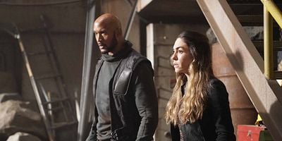 Pôster de Together or Not At All