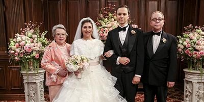 Pôster de The Bow Tie Asymmetry