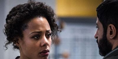 Pôster de Episode 4