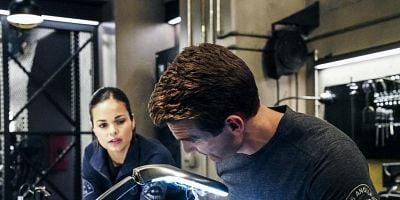 Pôster de Never Again