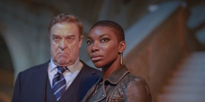 Pôster de Looking At The Past