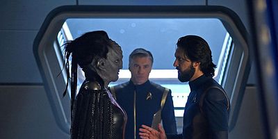 Pôster de Through the Valley of Shadows