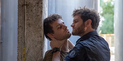 Pôster de Episode 6