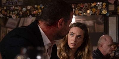 Pôster de The Transfer Agent