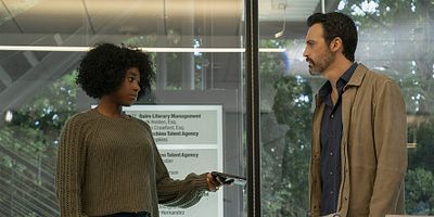 Pôster de I Was Just Wondering What Makes Dames Like You So Deadly