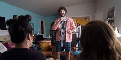 Pôster de Dave's First