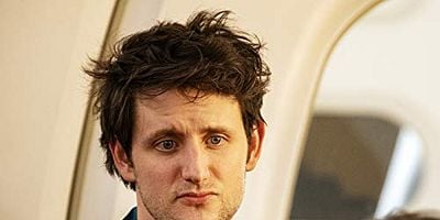 Pôster de This Is Physically Hurting Me