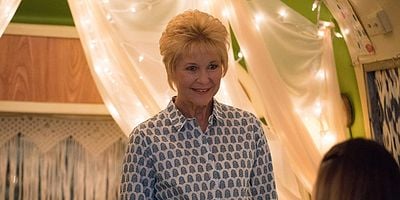 Pôster de Just Add Beginnings