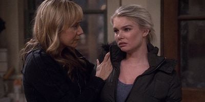 Pôster de Not Everything's About You