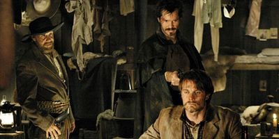 Pôster de Bullock Returns To The Camp