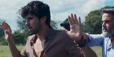 Pôster de Desatan la ira contra Fabrizio